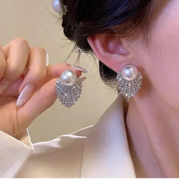 Pearl Cubic Zirconia Cluster Stud Earrings - Picture 3 of 6